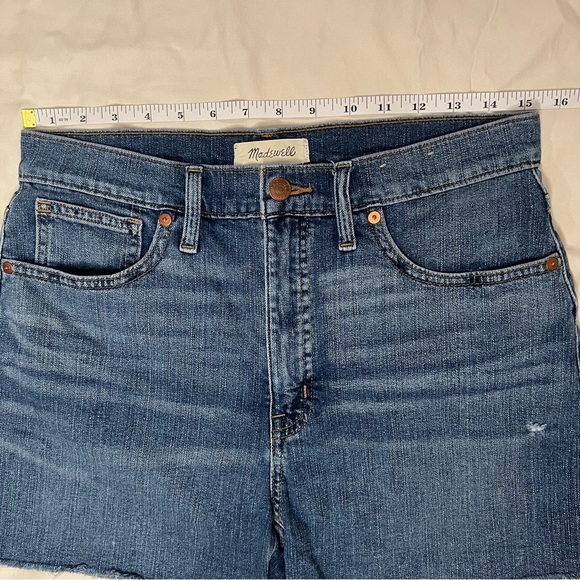 Madewell High rise Denim Frayed Hem Shorts Size 28 - Picture 7 of 10